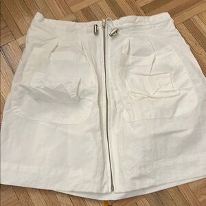 White mini Skirt with Front Pockets